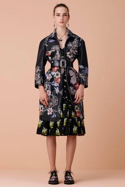 Look 4